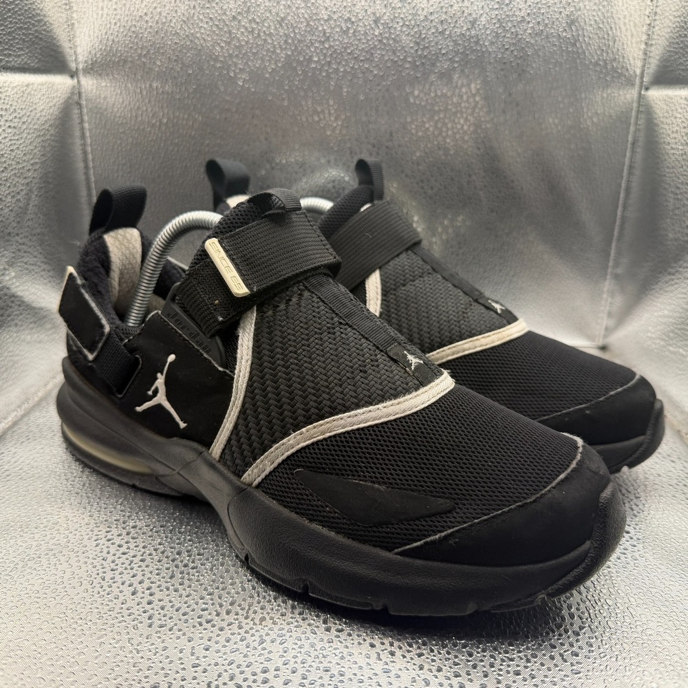 Size‎ 8.5 Air Jordan Trunner 11 LX Black White Mens Athletic Sneakers 453843-001